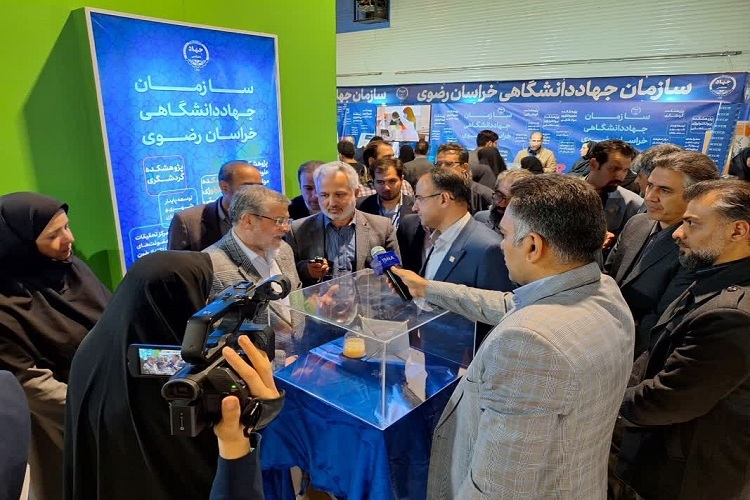 اساس فعالیت‌های جهاددانشگاهی بر مبنای پژوهش قرار دارد