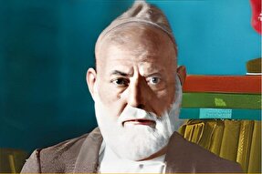 عالمی که حیاط مدرسه را جارو می‌کشید + فیلم