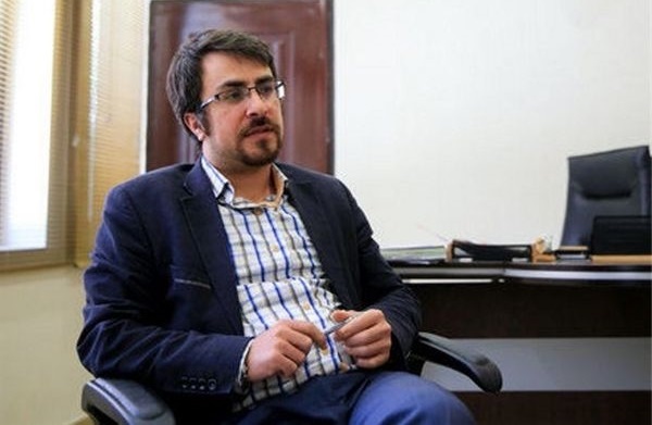 پنجشنبه//// رسالت دانشجو در تعالی فرهنگی کشور با تمرکز بر الگوی هنر جریان‌سازی تئاتر