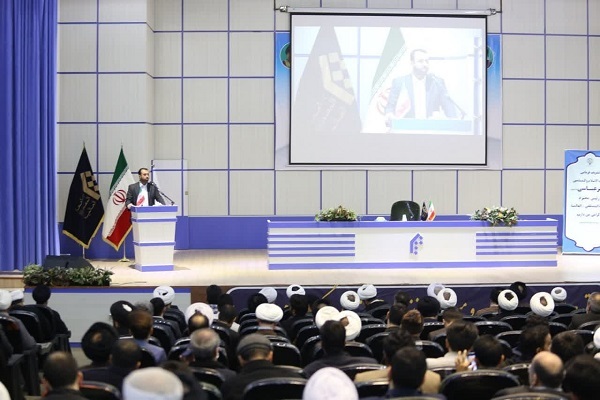 حمیدرضا قلی‌زاده، رئیس دبیرخانه دائمی هفته پژوهش جامعه المصطفی العالمیه