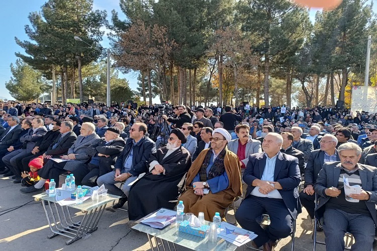 تشییع پیکر محمدعلی اسلامی ندوشن