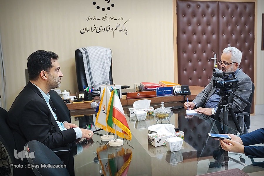 مسعود میرزایی شهرابی رئیس پارک علم و فناوری خراسان