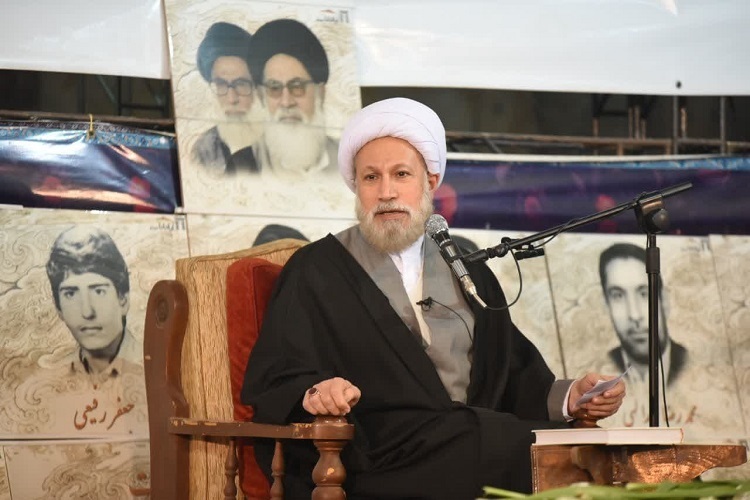 آیت‌الله لطف‌الله دژکام، نماینده ولی فقیه در استان فارس