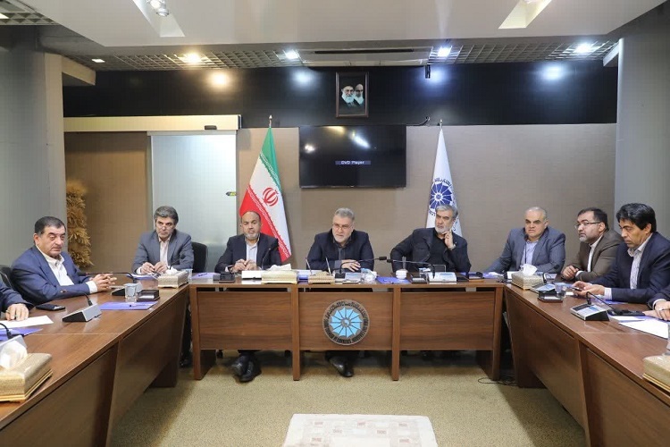 نشست فعالان اقتصادی فارس