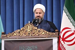 ریشه اصلی همه انحرافات، انحراف از نظام امامت و غفلت از توحید است