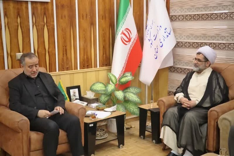 دیدار سید محمدرضا هاشمی استاندار سمنان با حجت الاسلام علیزاده مدیر کل اوقاف سمنان دیدار سید محمدرضا هاشمی استاندار سمنان با حجت الاسلام علیزاده مدیر کل اوقاف سمنان