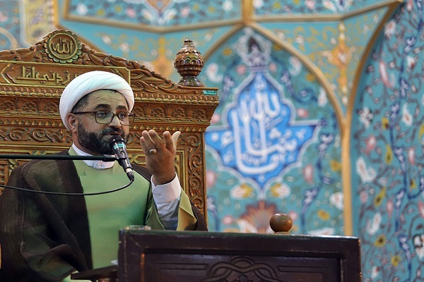 حجت‌الاسلام‌والمسلمین محمد برمایی، سخنران حرم حضرت معصومه(س)