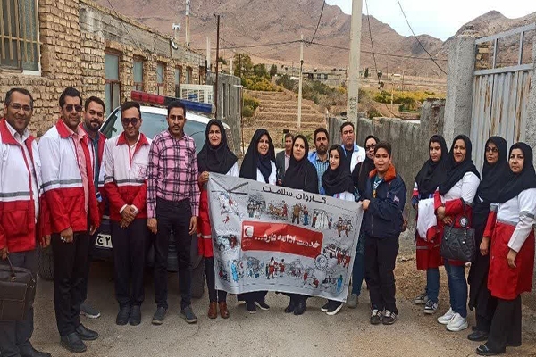 اعزام کاروان سلامت هلال‌احمر اردکان به روستاهای تابعه بخش عقدا