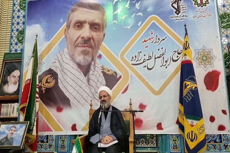 مراسم یادبود شهادت جانباز «ابوالفضل لطیفزاده» با حضور حجت الاسلام مطیعی نماینده ولی فقیه در استان مراسم یادبود شهادت جانباز «ابوالفضل لطیفزاده» با حضور حجت الاسلام مطیعی نماینده ولی فقیه در استان