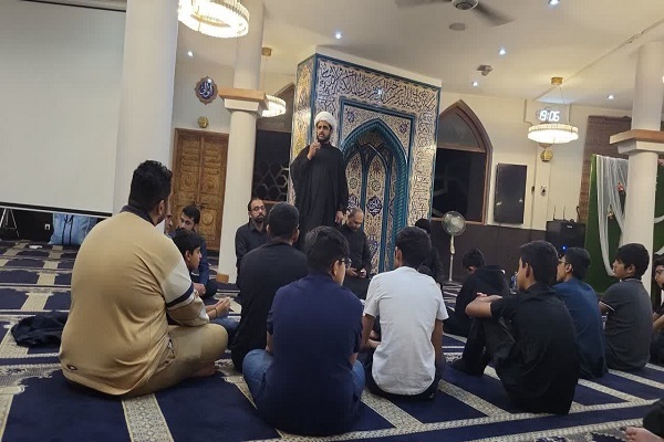 مراسم احیا و اعتکاف در مسجدخوجه‌های آنتاناناریوو ماداگاسکار برگزار شد + عکس