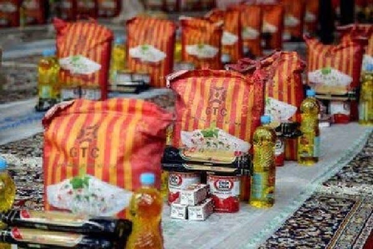 توزیع بسته معیشتی در بسطام