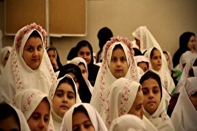 والدین بهترین الگو برای نونهالان هستند