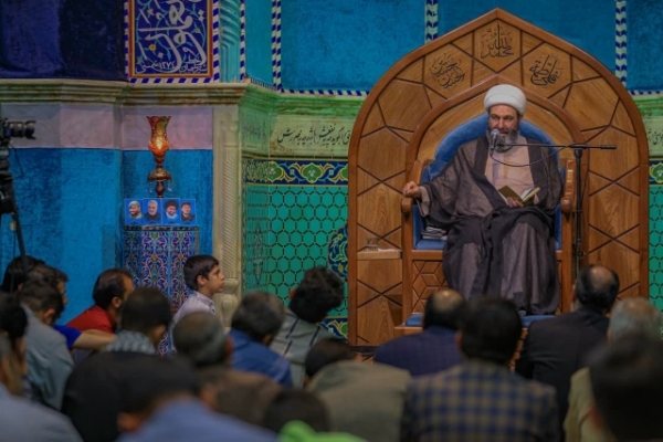 آیین وداع با ماه رمضان در یزد برگزار شد