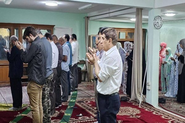 حضور ایرانیان مقیم تایلند در نماز عید فطر بانکوک + عکس