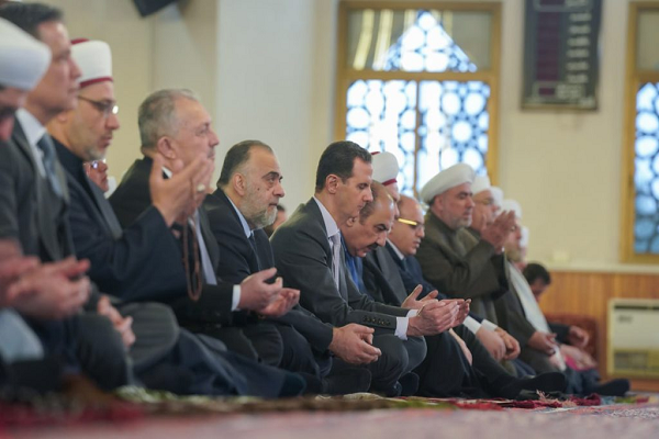 اقامه نماز عید فطر در کشورهای مختلف جهان + عکس