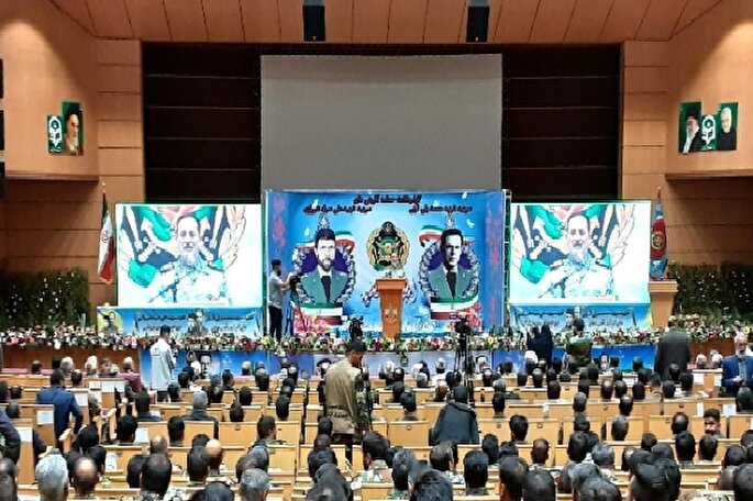 آیین گرامیداشت حماسه‌آفرینی‌های سپهبدان ارتش در کرمان برگزار شد