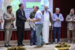 چهره سال هنر انقلاب اسلامی استان قم تجلیل شد