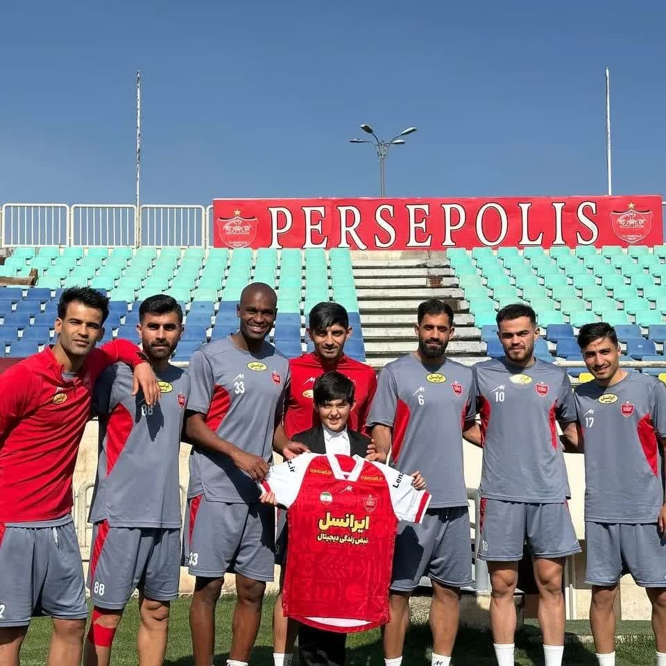 حضور صالح‌ مهدی‌زاده در تمرینات پرسپولیس + فیلم و عکس
