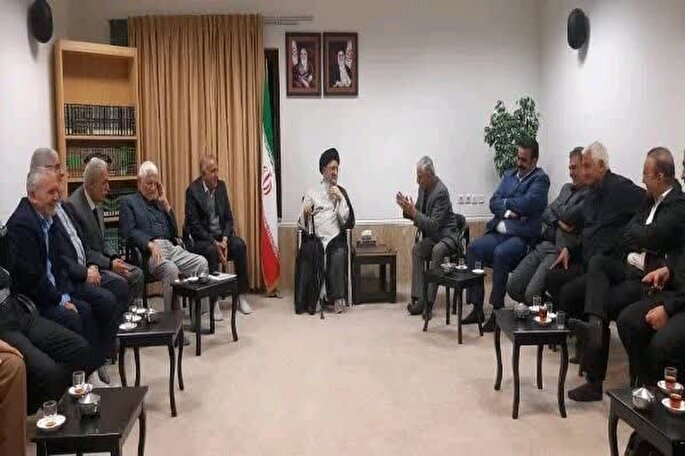 حضور افراد دغدغه‌مند در مسیر توسعه پایدار شهر ضروری است