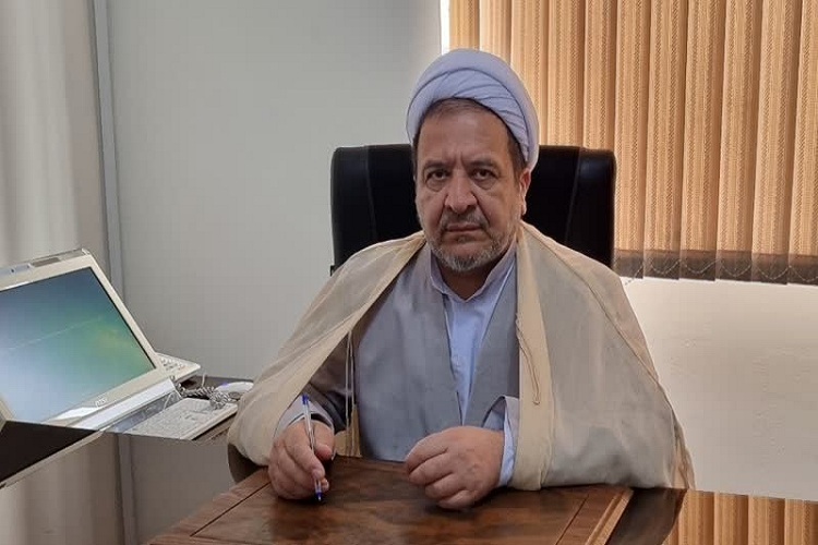 حجت الاسلام قدرتی رئیس شورای وحدت استان سمنان