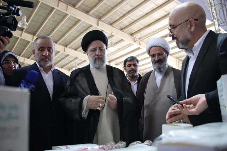 کارخانه احیاشده تولید کاشی هفت آسمان در سمنان بهره‌برداری شد