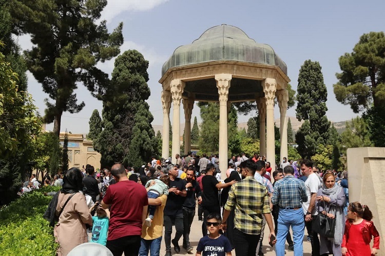 حافظیه در نوروز