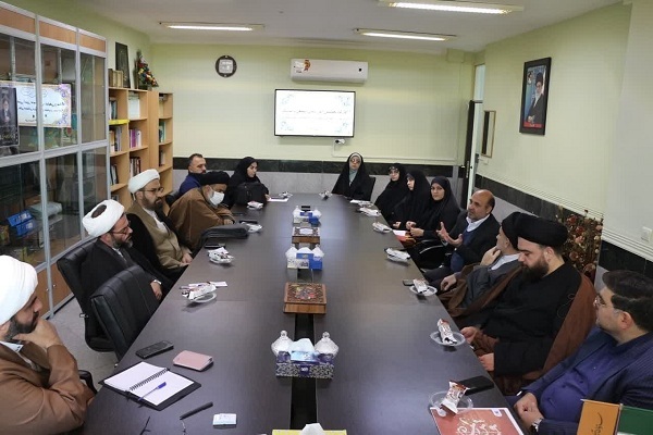 کارگاه بررسی راهکارهای ترویج حجاب و عفاف در لرستان