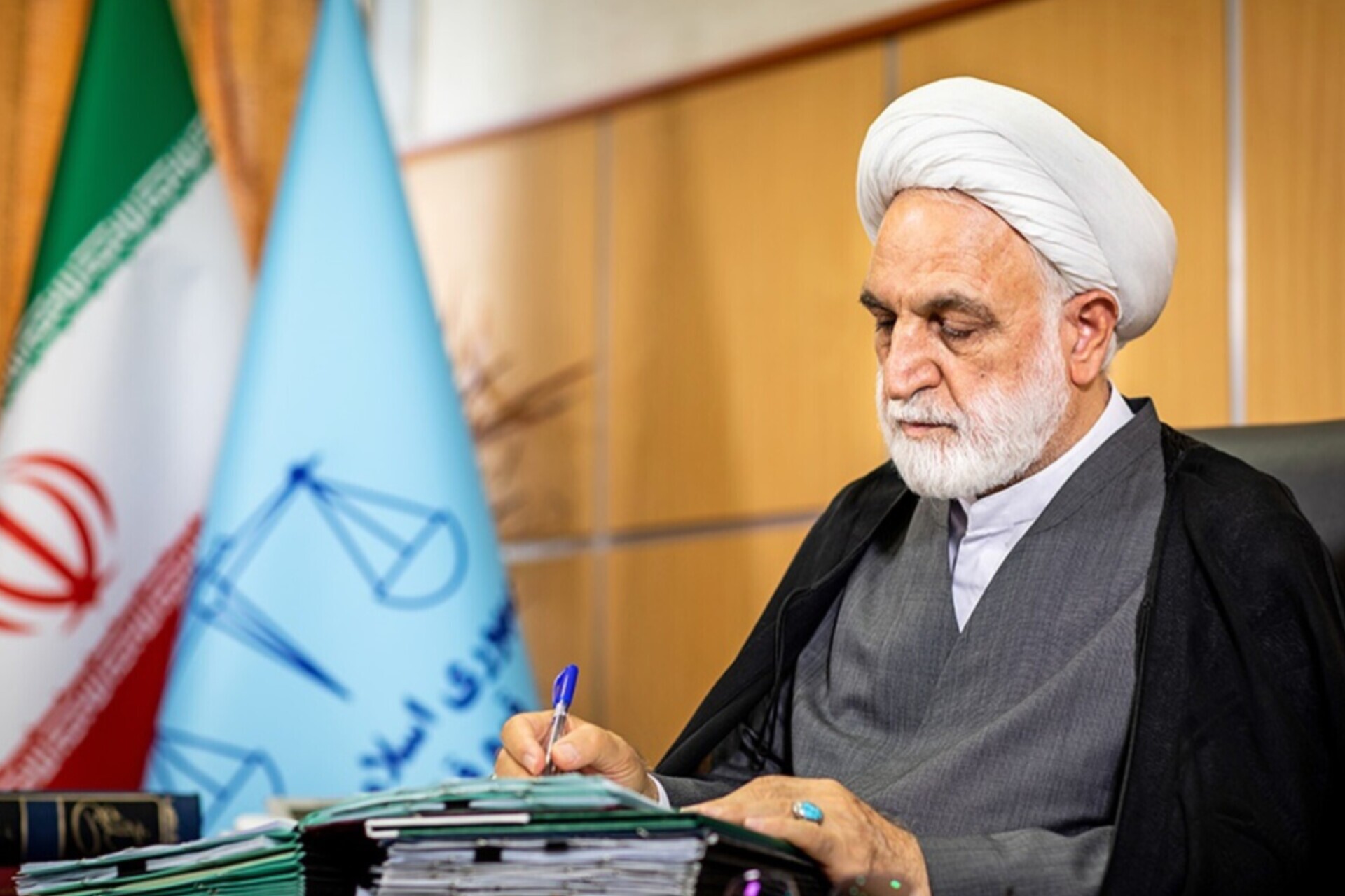 حجت‌الاسلام والمسلمین غلامحسین محسنی‌اژه‌ای، رئیس دستگاه قضا