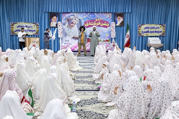 جشن تکلیف 313 دانشآموز یزدی برگزار شد جشن تکلیف 313 دانشآموز یزدی برگزار شد