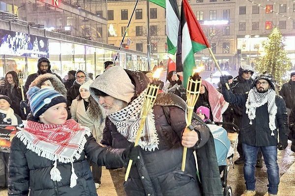 تظاهرات حامیان فلسطین در سوئد در شب سال نو + عکس
