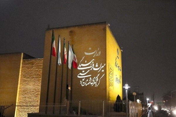 آماده انتشار برای روز جمعه/// از ادای دین هنرمندان به حاج قاسم تا خطر هجمه موسیقی به جوانان