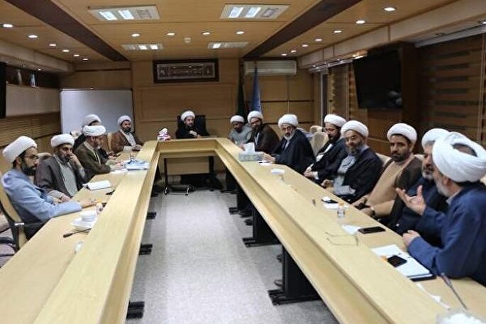 تولید محتوای تبلیغی متناسب با نیاز روز باشد