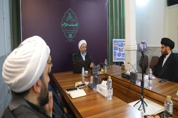 حجت‌الاسلام والمسلمین حمیدرضا جعفری، استاد حوزه علمیه قم