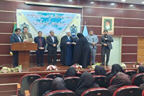 عکس | جشن ولادت حضرت فاطمه(س) و روز زن در ادارات لرستان