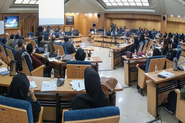 کارگاه مدرسه سردبیری، دانشگاه شیراز
