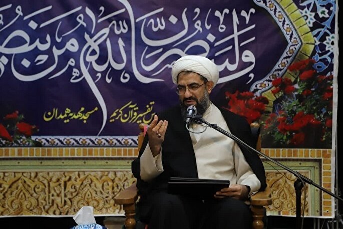 منظور از فاصله زمانی بین بعثت پیامبران چیست