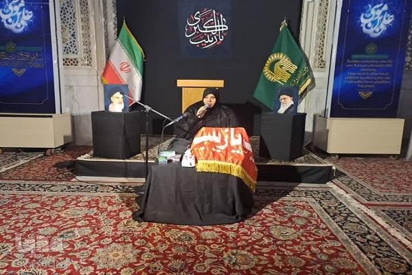 آیین عزاداری عقیله بنی هاشم (س) در حرم رضوی برگزار شد