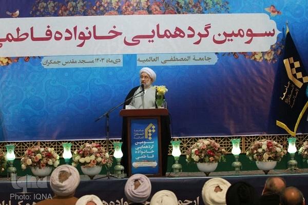 علی عباسی، رئیس جامعه المصطفی العالمیه