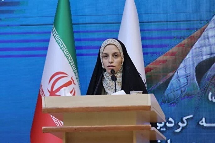 پناه بردن به قرآن نجات‌دهنده انسان در سختی‌هاست