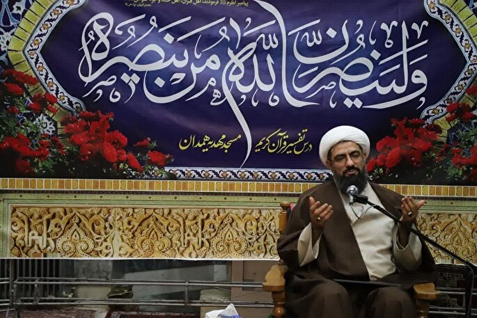 قدر پدران و مادران خود را بدانیم