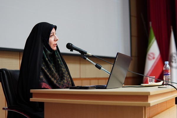 معصومه خلیلی مقدم، معاون امور بانوان شورای راهبردی استان قم