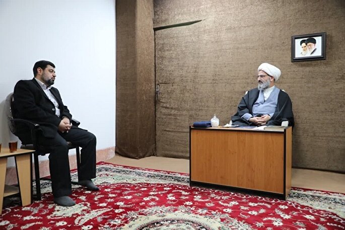 انسجام رسانه‌های داخل کشور حول محور منافع ملی باشد