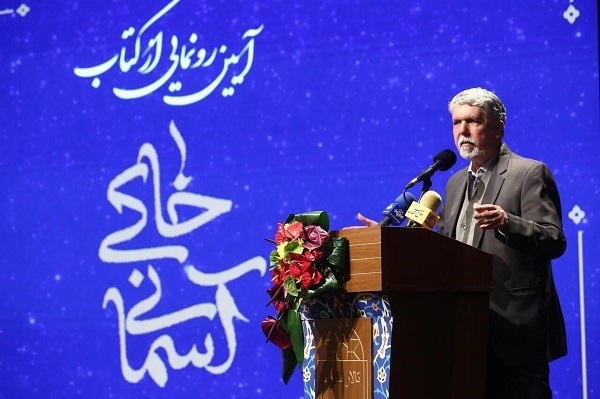 هنوز تکمیل نشده است/// تعدد رویدادهای ادبی و فرهنگی گرمابخش آغاز زمستان سرد
