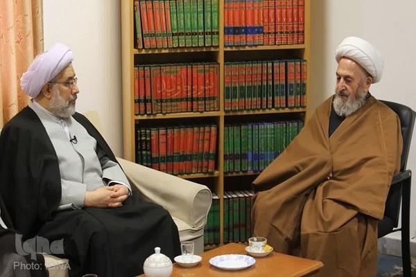 جعفر سبحانی یکی از مراجع معظم تقلید شیعه