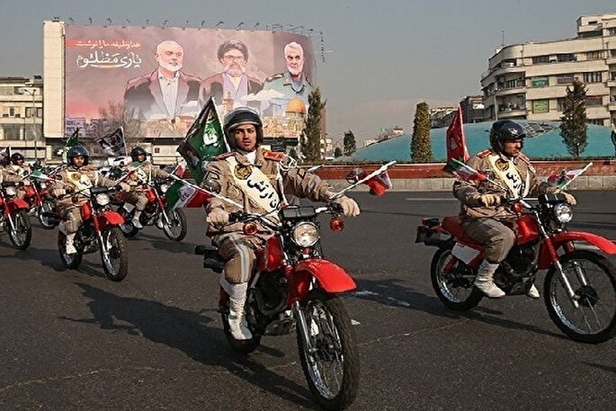 گرامیداشت سالروز ورود امام خمینی(ره) به میهن در اردبیل