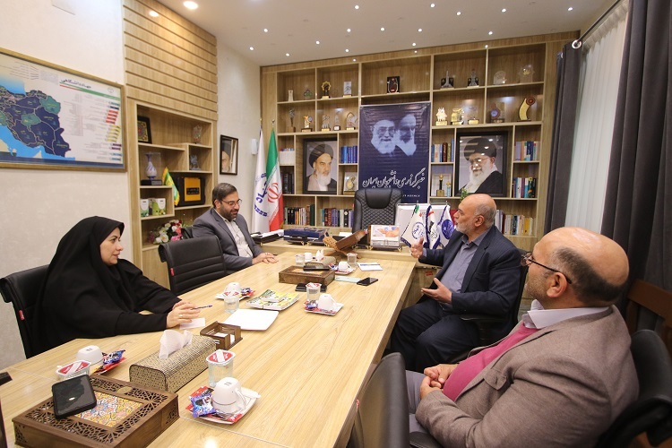 دیدار رئیس شورای شهر شیراز با رئیس جهاددانشگاهی فارس