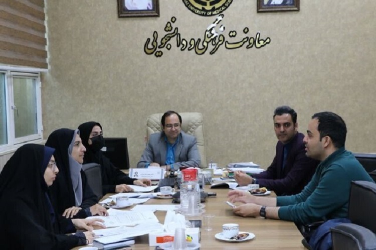 نشست هم اندیشی جشنواره دانشجوی نمونه دانشگاهی، دانشگاه علوم پزشکی شیراز