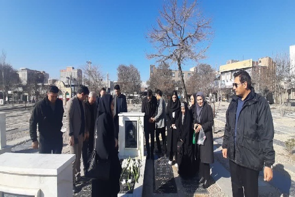تجدید میثاق جهادگران جهاددانشگاهی اردبیل با آرمان‌های امام و شهدا