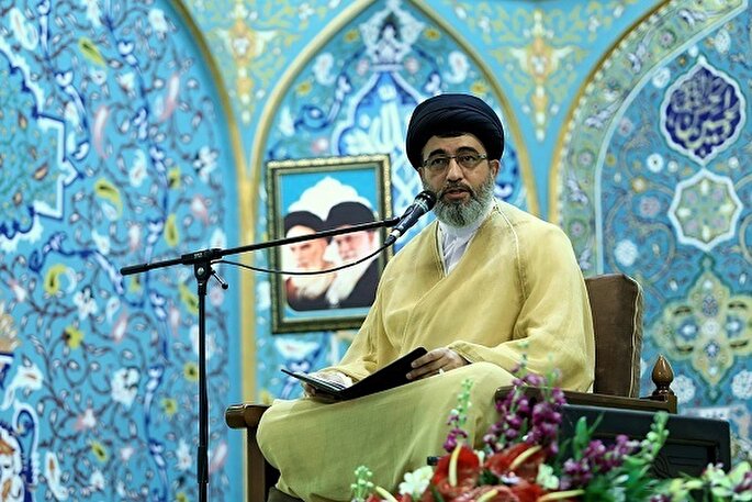 حضرت عباس(ع)؛ الگوی مسئولان در خیرخواهی برای مردم