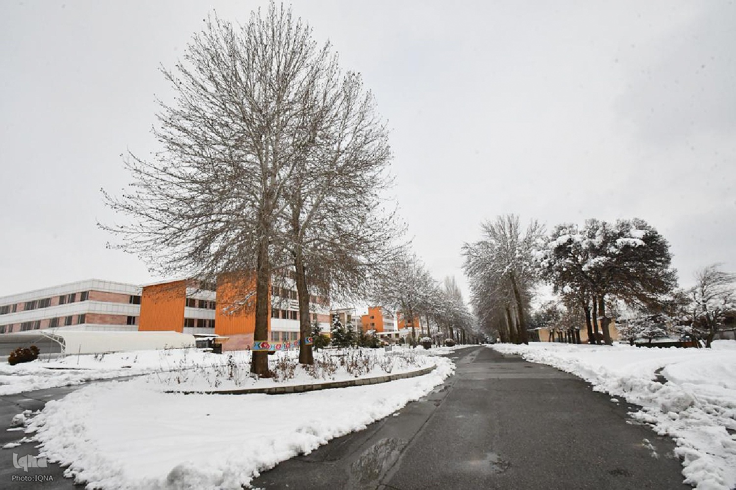 دانشگاه ارومیه در یک روز برفی‎
